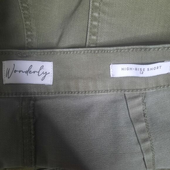 Wonderly High Rise Shorts Green Size 12 - Picture 3 of 4